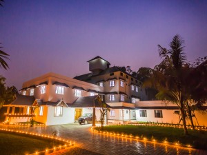 14 Day Ayurveda Retreat and Treatment in MUVATTUPUZHA, COCHIN, KERALA
