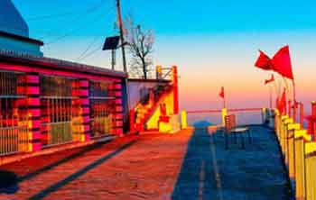 200 Hour Yoga Teacher Training in RISHIKESH, UTTARKHAND, INDIA