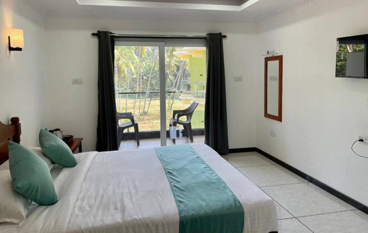 7-Day Yoga and Wellness Retreat in North Goa, India